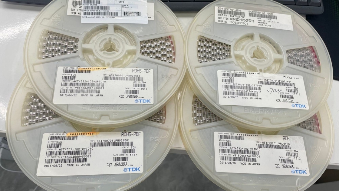 ACT4532-102-2PTD10   Chip sirkuit terpadu SMD IC baru asli tidak terpakai