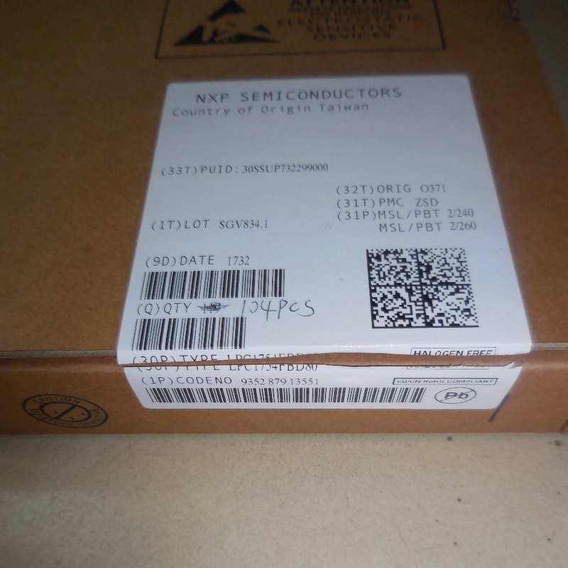 LPC1754FBD80 QFP80 Integrated Circuit Chip IC Mikrokontroler Merek Baru Asli Tidak Terpakai