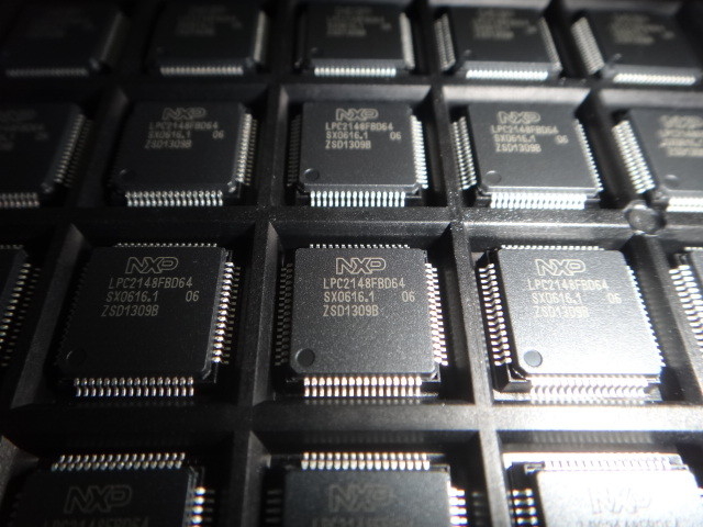 LPC2148FBD64 QFP64 Integrated Circuit Chip IC Mikrokontroler Merek Baru Asli Tidak Terpakai