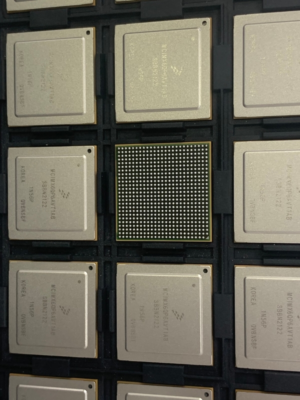 MCIMX6QP6AVT1AB BGA-624 Integrated Circuit Chip IC Mikrokontroler Baru Asli Tidak Terpakai